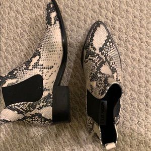 Steve Madden booties